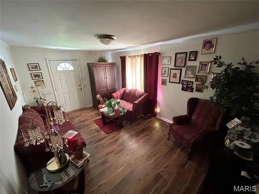 2316 Shields Avenue, Jennings, MO 63136 - #3