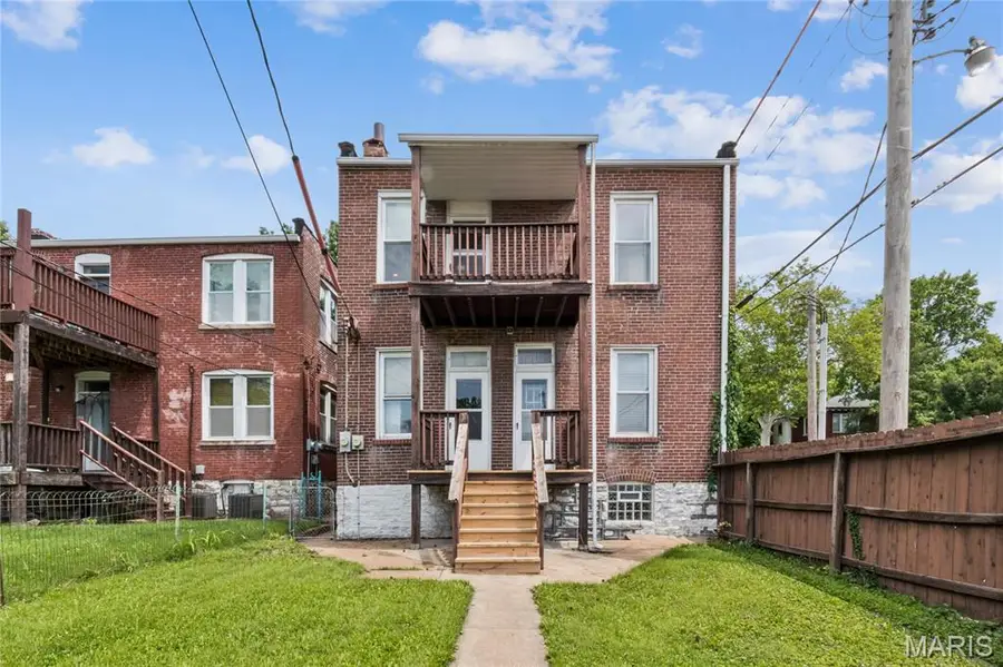 4916 Berthold Avenue, Saint Louis, MO 63110 - #2