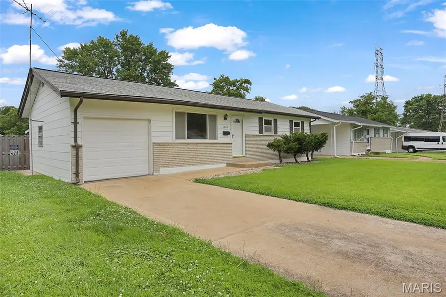 1865 Violet Drive, Florissant, MO 63031 - #3