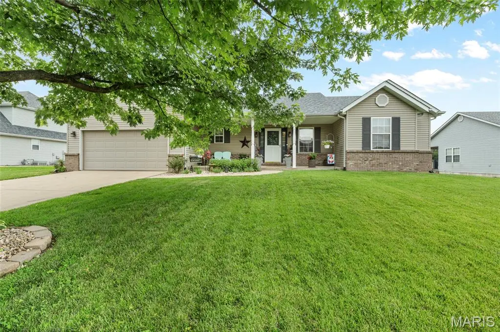 510 Creekside Drive, Troy, IL 62294 - #1