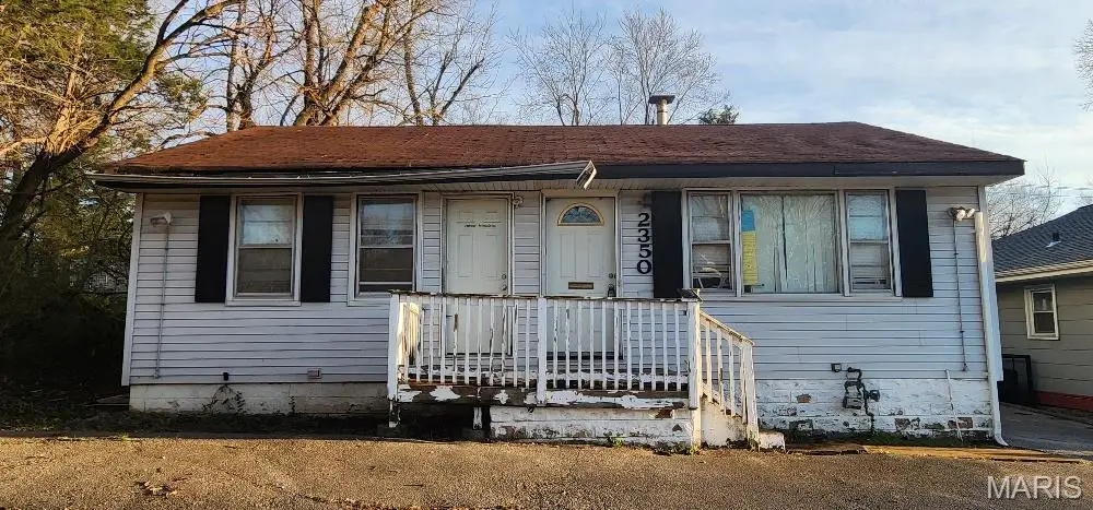 2350 Chambers Road, Saint Louis, MO 63136 - #1