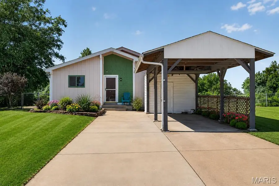 2634 Blue Heron Drive, Florissant, MO 63031 - #2