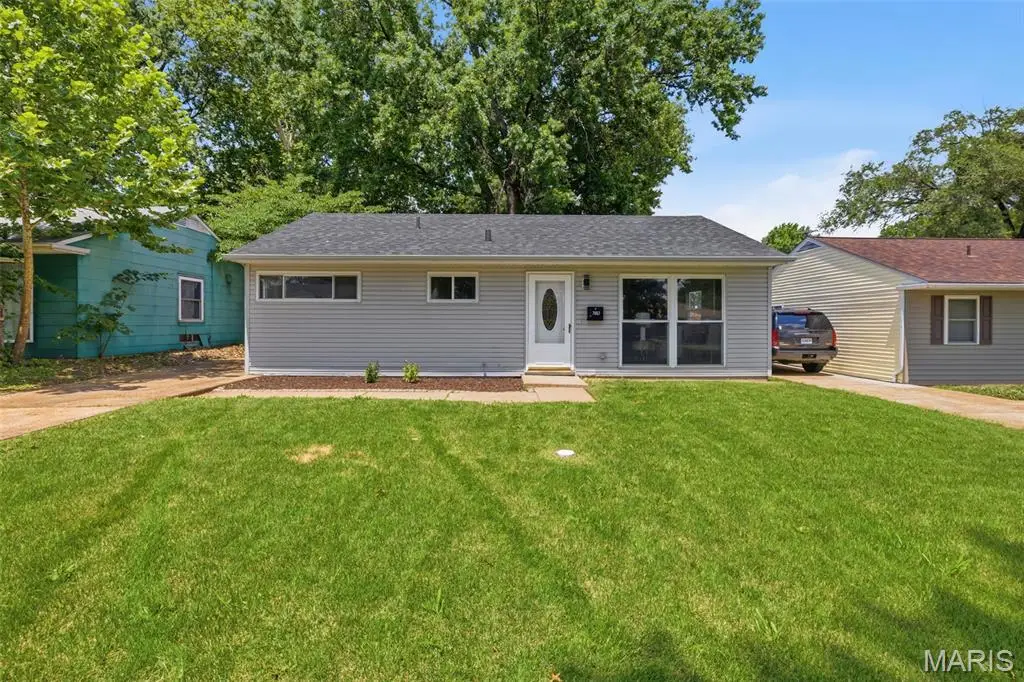 7857 Wanda Avenue, Saint Louis, MO 63123 - #1