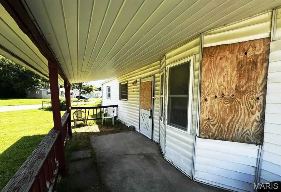 1137 St Margaret Drive, Cahokia, IL 62206 - #3