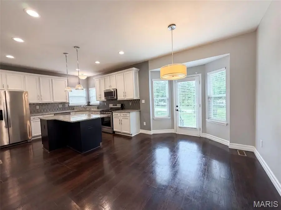 819 Harding Street, Saint Peters, MO 63376 - #2