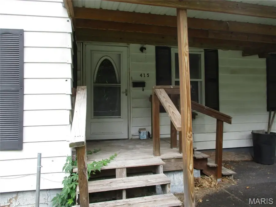 415 Park Avenue, Sparta, IL 62286 - #2