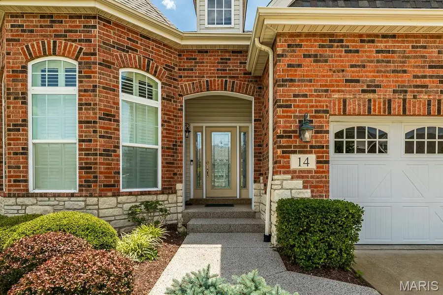 14 Burgundy Place Drive, Dardenne Prairie, MO 63368 - #3