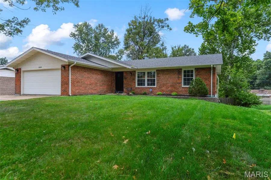 1004 Bridgeport Drive, Ellisville, MO 63011 - #2