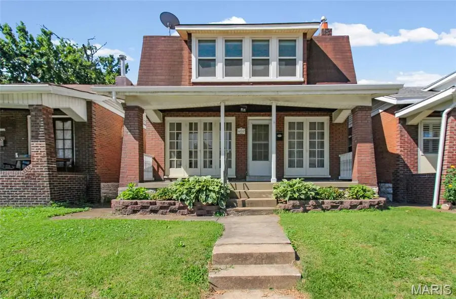 4930 Nagel Avenue, Saint Louis, MO 63109 - #2