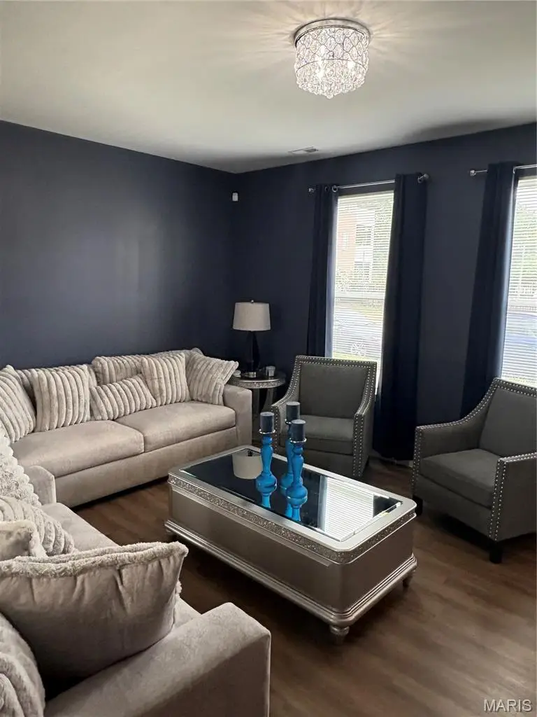 721 Dickson Street, Saint Louis, MO 63106 - #3