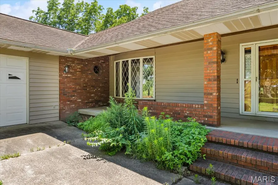 5495 Wilson Road, Oakdale, IL 62268 - #3