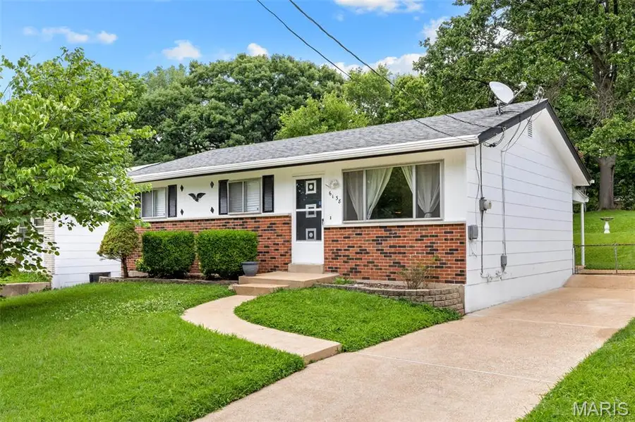 6138 Emerald Avenue, Ferguson, MO 63135 - #2