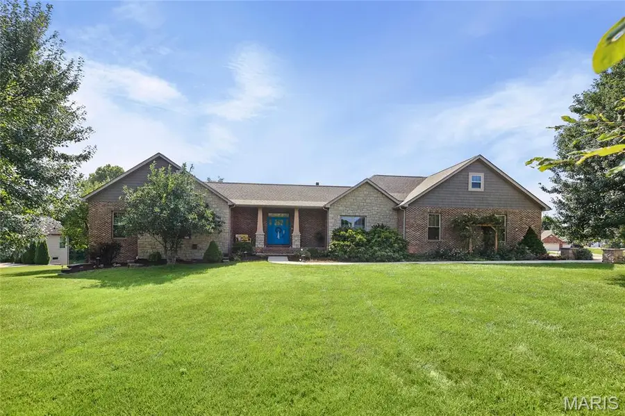 215 Wyndridge Court, Belleville, IL 62226 - #2