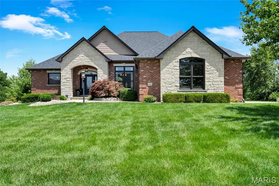 8449 Stone Ledge Drive, Edwardsville, IL 62025 - #3