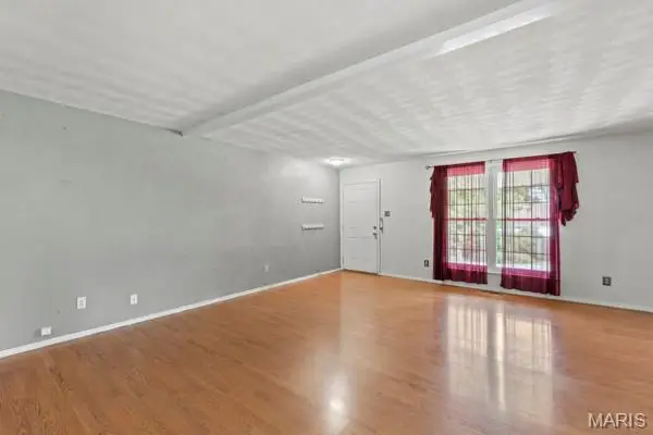 9823 Wil Bes Drive, Saint Louis, MO 63123 - #3
