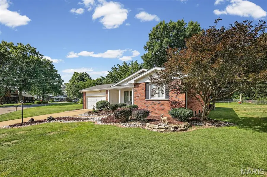 5106 River Aire Drive, Godfrey, IL 62035 - #3