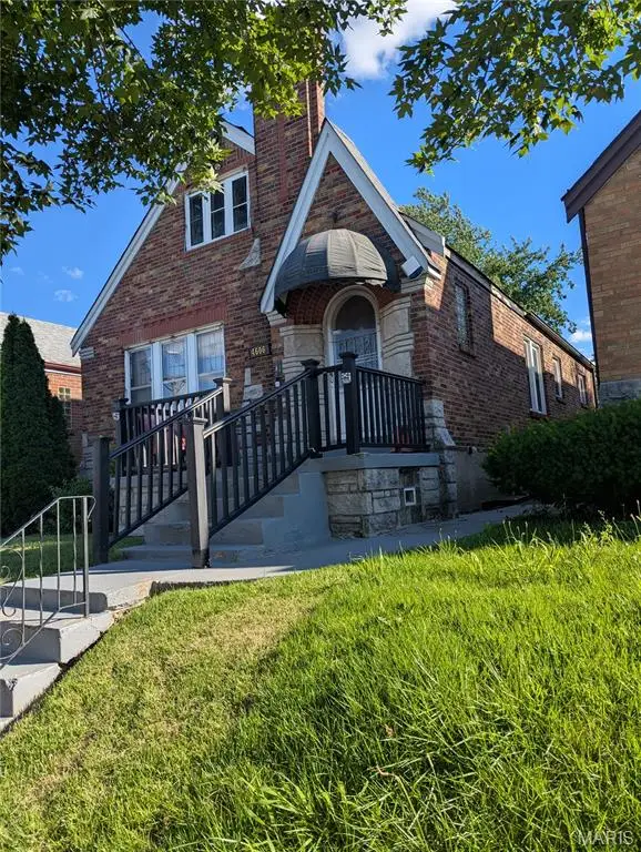 4606 Penrose Street, Saint Louis, MO 63115 - #1