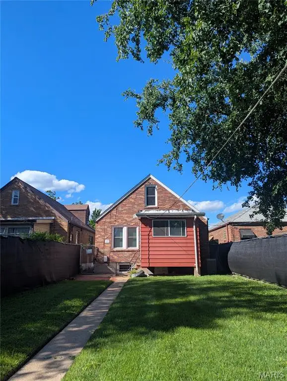 4606 Penrose Street, Saint Louis, MO 63115 - #3
