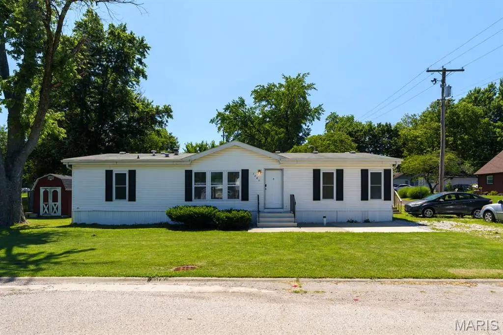 1800 Page Avenue, Belleville, IL 62221 - #1