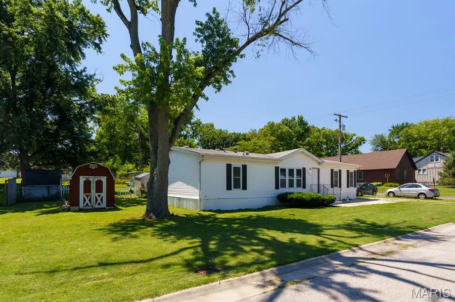 1800 Page Avenue, Belleville, IL 62221 - #3