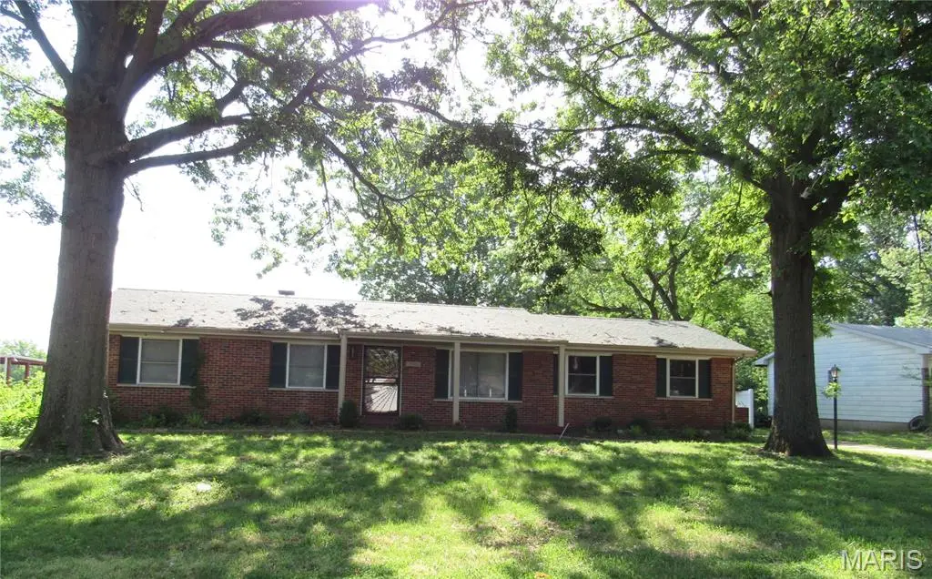 12360 Space Drive, Florissant, MO 63033 - #1
