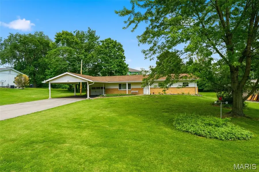 12190 Mckelvey Road, Maryland Heights, MO 63043 - #2