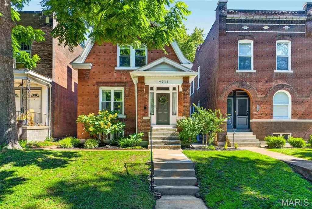4211 Hartford Street, Saint Louis, MO 63116 - #1