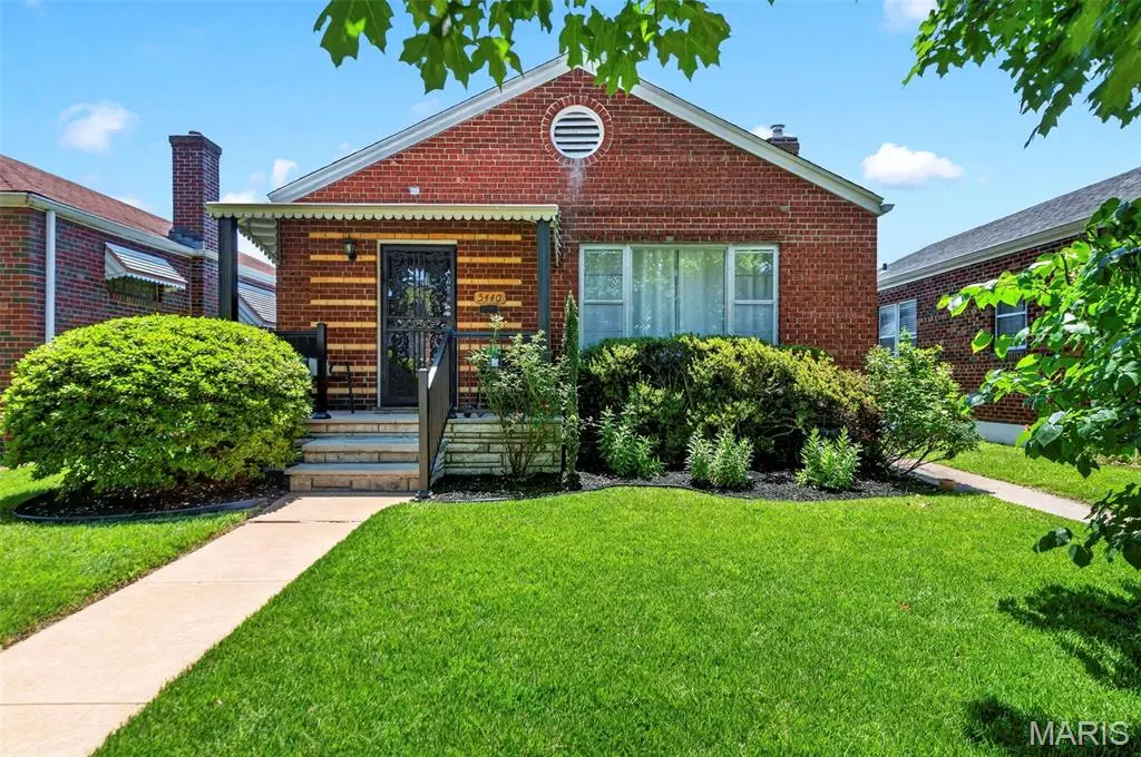 5440 Lindenwood Avenue, Saint Louis, MO 63109 - #1