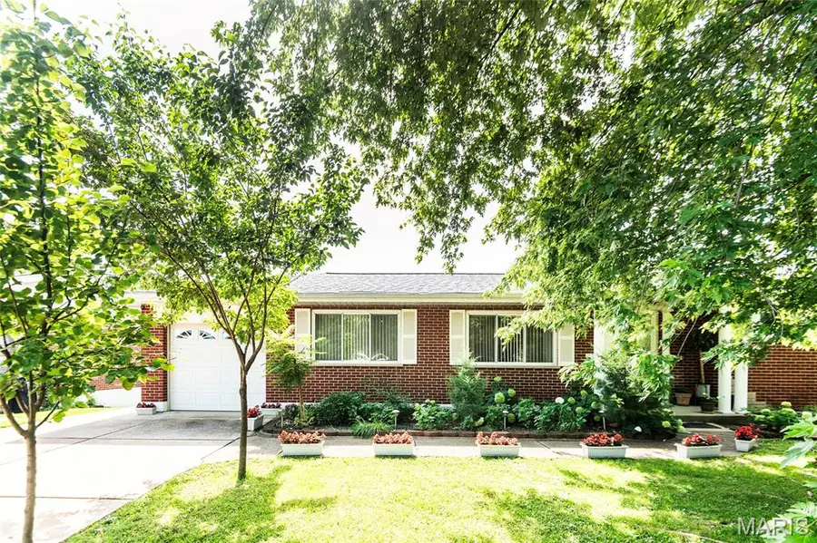 9904 Markhall Lane, Affton, MO 63123 - #3