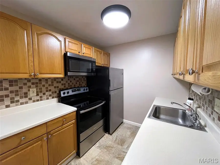 10512 Carroll Wood Way, Sappington, MO 63128 - #2