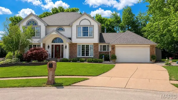 2679 Sunny Meadows Drive, St Charles, MO 63303