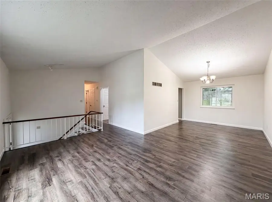 743 Eaglebrooke Drive, Ballwin, MO 63021 - #3