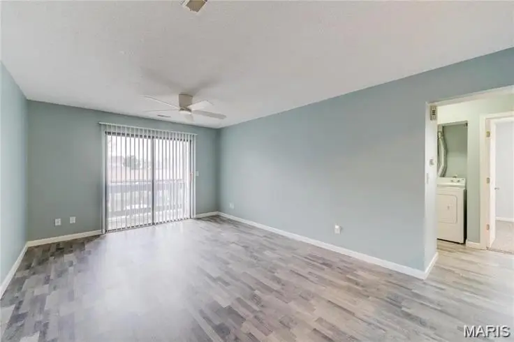 1430 Summergate Parkway #J, Saint Charles, MO 63303 - #3