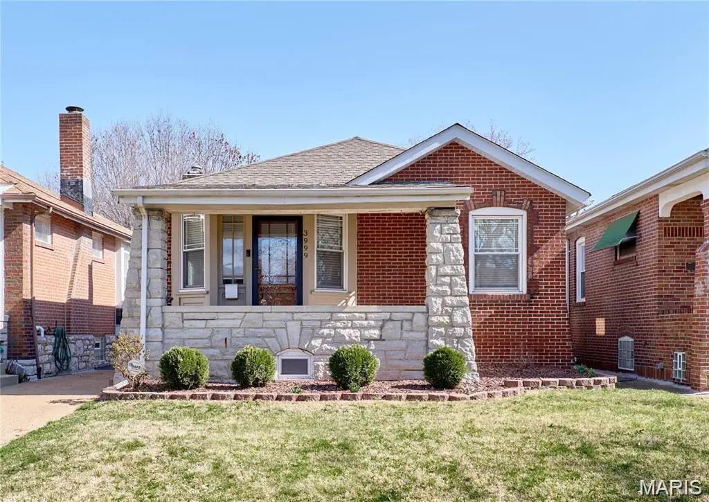 3999 Dover Place, Saint Louis, MO 63116 - #1
