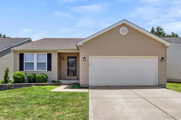 799 Rockshire Drive, Herculaneum, MO 63048