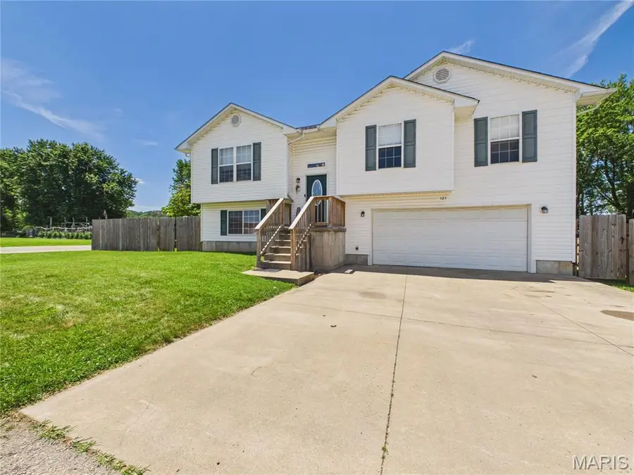 121 Penny Lane, Farmington, MO 63640 - #2