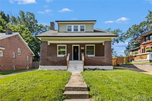 7332 Wellington Avenue, University City, MO 63130