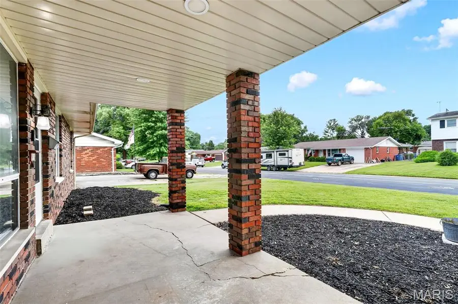 2616 Headland Drive, Saint Charles, MO 63301 - #3