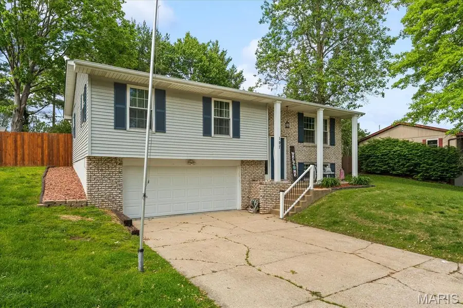 197 Huntleigh Drive, Belleville, IL 62220 - #2