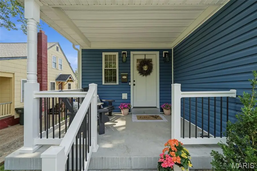 6980 Tholozan Avenue, Saint Louis, MO 63109 - #3