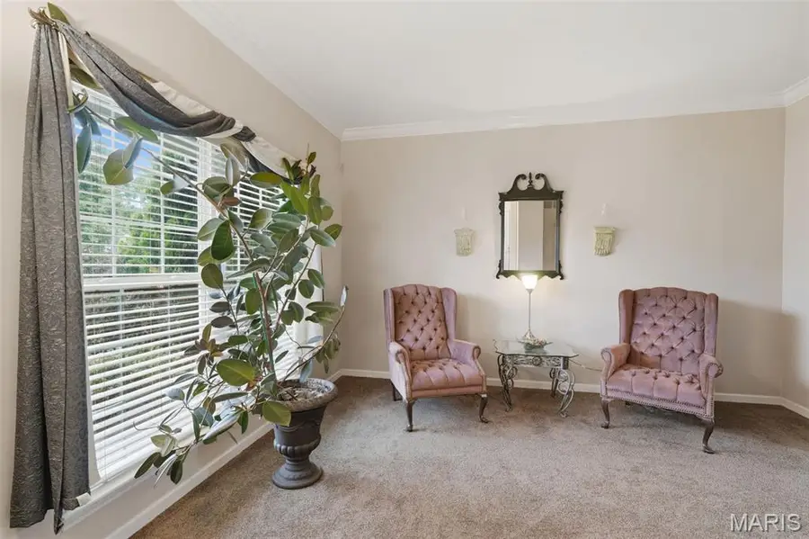28 Seabiscuit Drive, Saint Charles, MO 63301 - #3