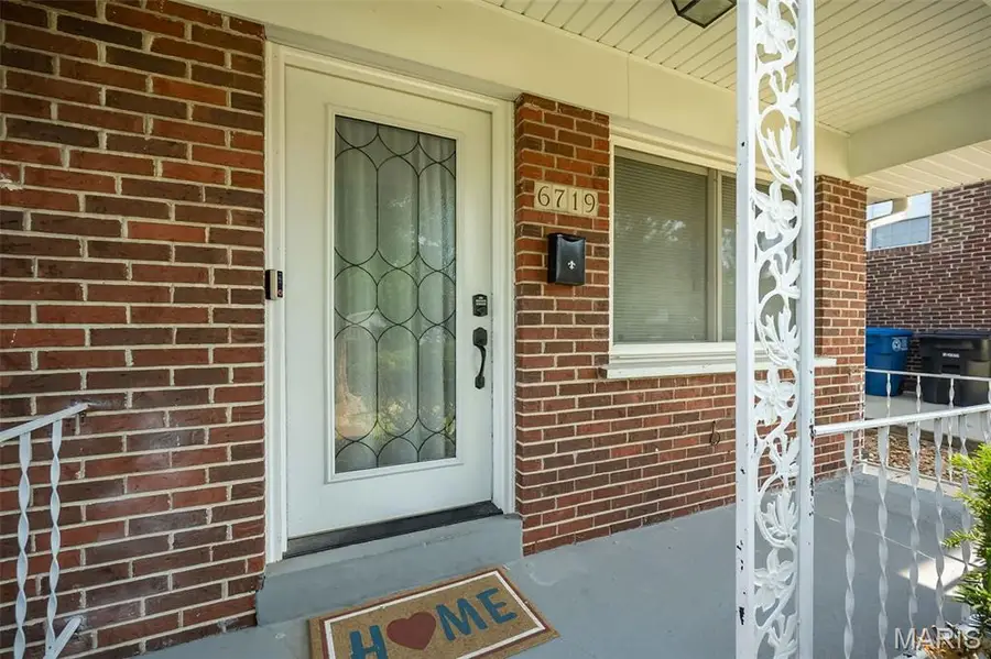 6719 Plymouth Avenue, University City, MO 63130 - #2