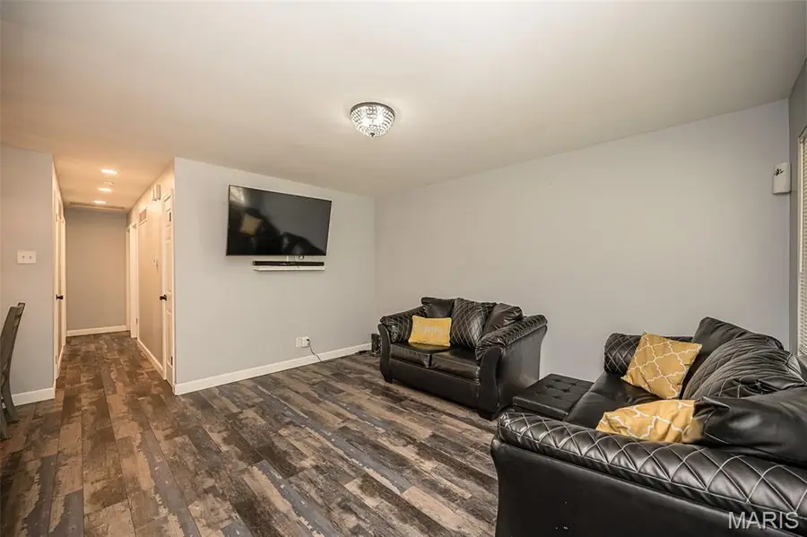 6719 Plymouth Avenue, University City, MO 63130 - #3