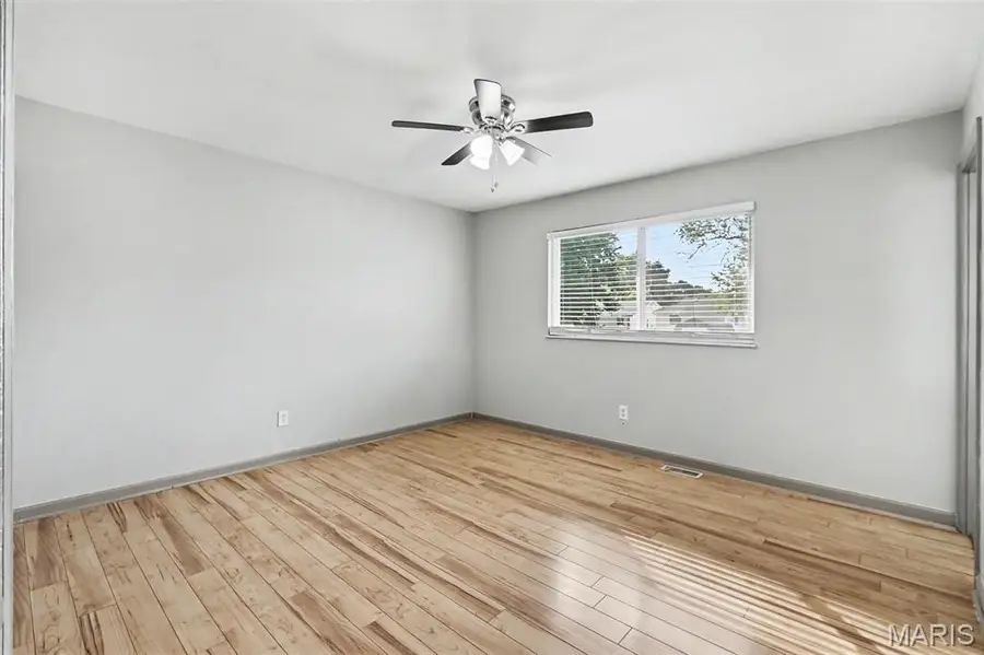 2904 Advance Drive, Florissant, MO 63031 - #2