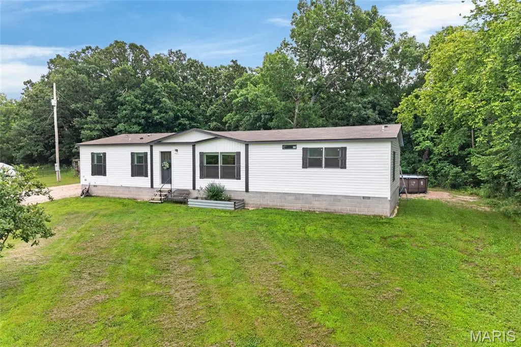 27597 Highway N, Lebanon, MO 65536 - #1