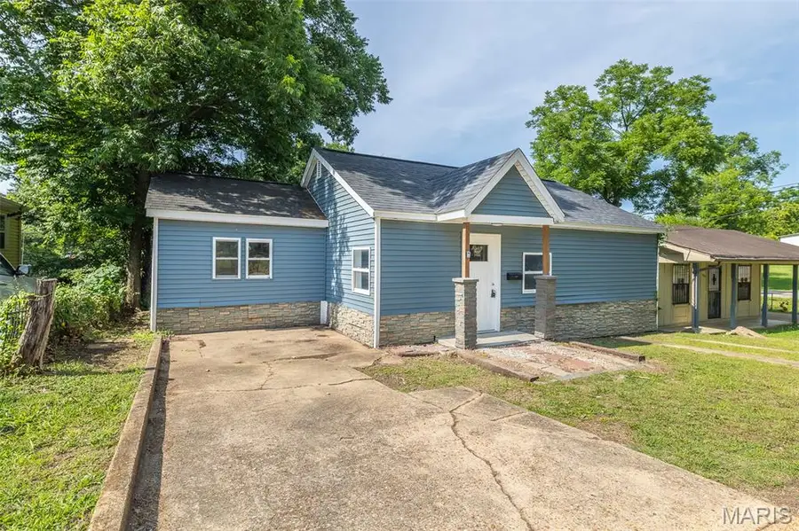 948 W Harper Street, Poplar Bluff, MO 63901 - #2