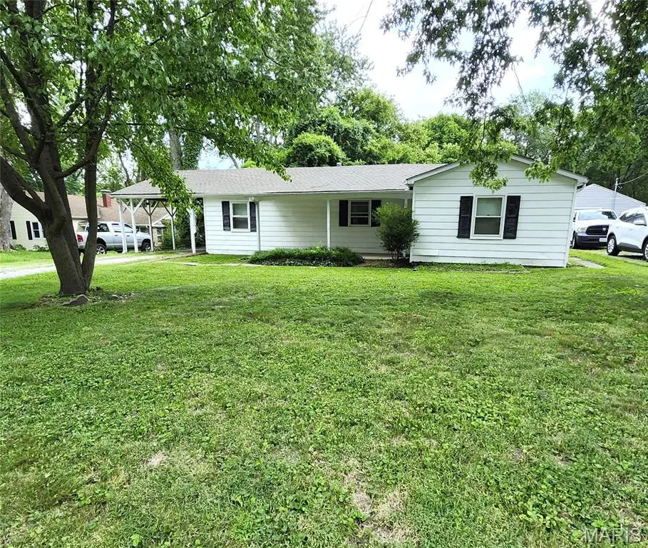 108 Edding Lane, Fairview Heights, IL 62208 - #1