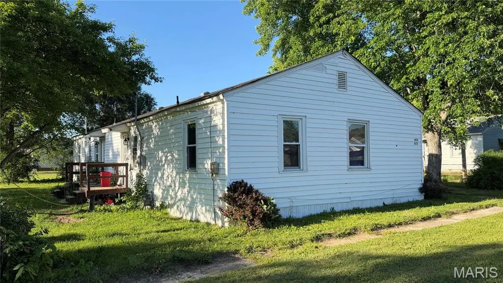 613 Reed Drive, East Alton, IL 62024 - #1