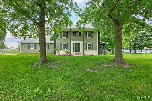213 W Alton Street, Bunker Hill, IL 62014