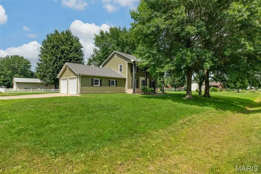 213 W Alton Street, Bunker Hill, IL 62014 - #3
